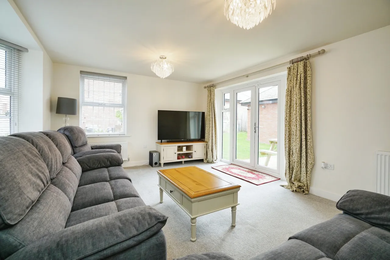 Hargate Lane, Newton Solney, DE15, photo 7