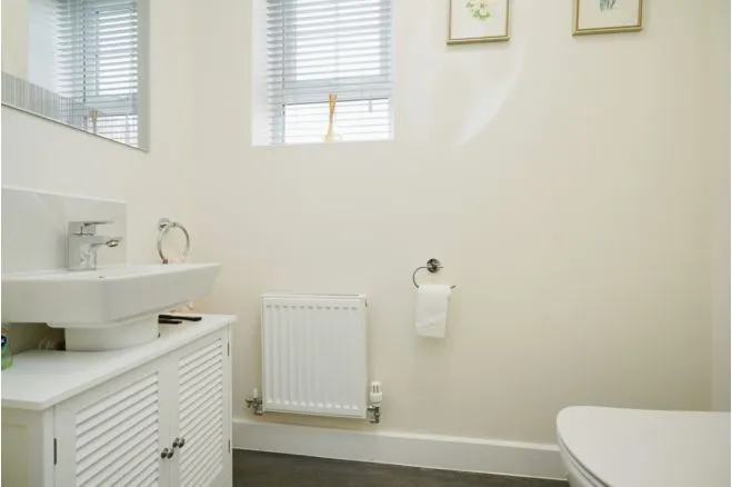 Hargate Lane, Newton Solney, DE15, photo 10