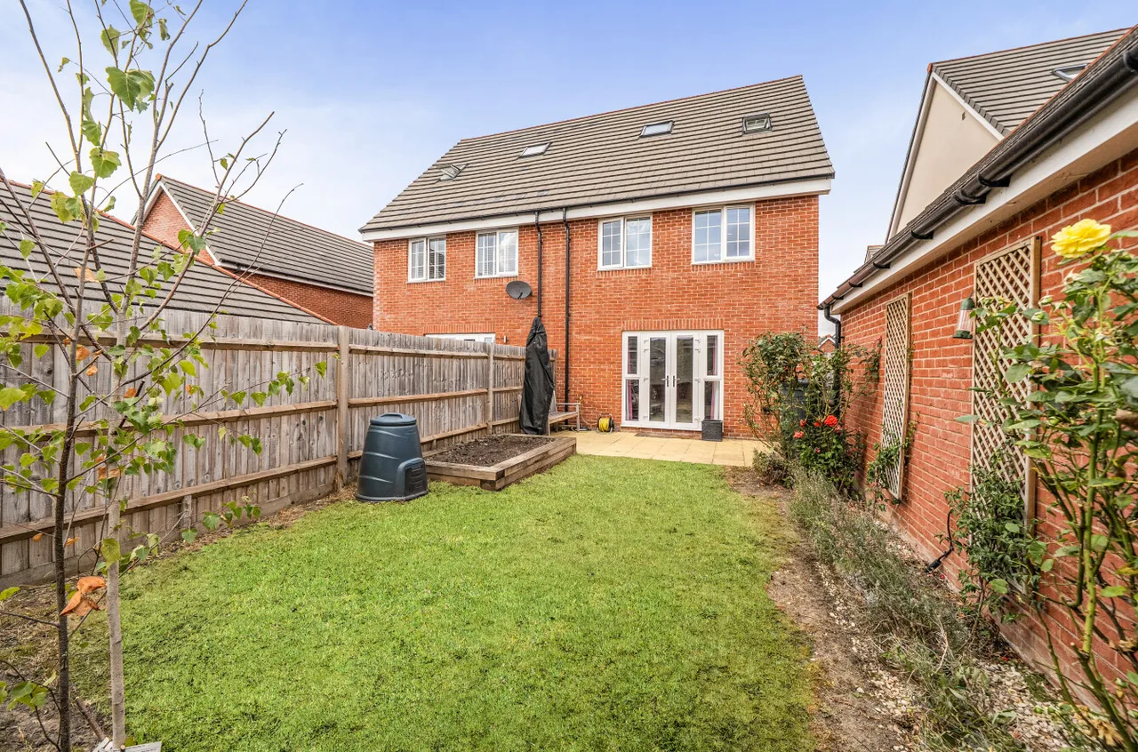 Shipridge Drive, Spencers Wood, Reading, Berkshire, RG7 1UG, photo 16