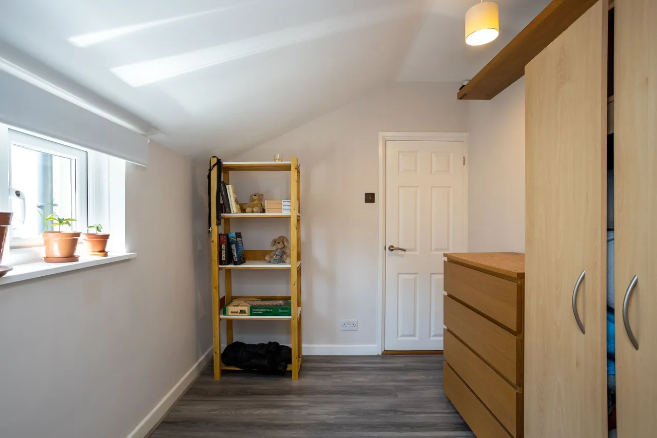 Beaconsfield Road, Chatham, Kent, ME4 5SW, photo 10