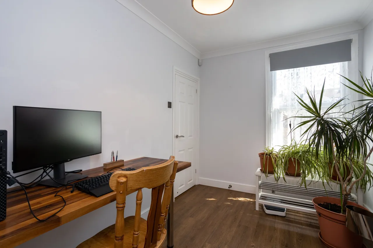 Beaconsfield Road, Chatham, Kent, ME4 5SW, photo 15