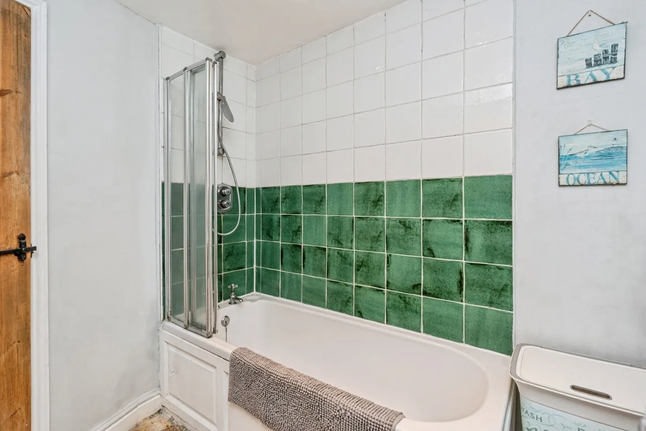 Abbey Street, Farnham, GU9, photo 24
