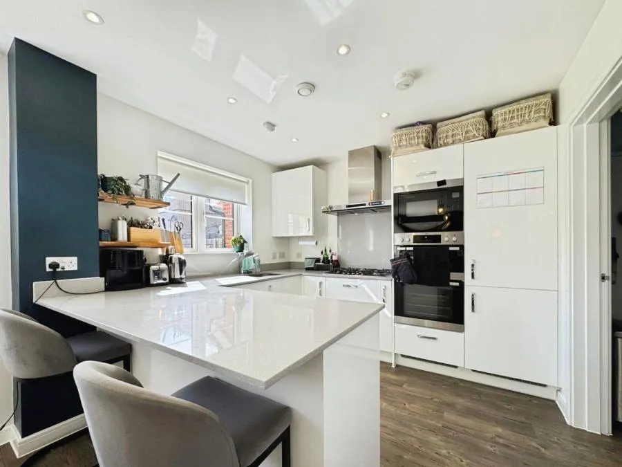 Wickfields, Longwick, HP27, photo 6