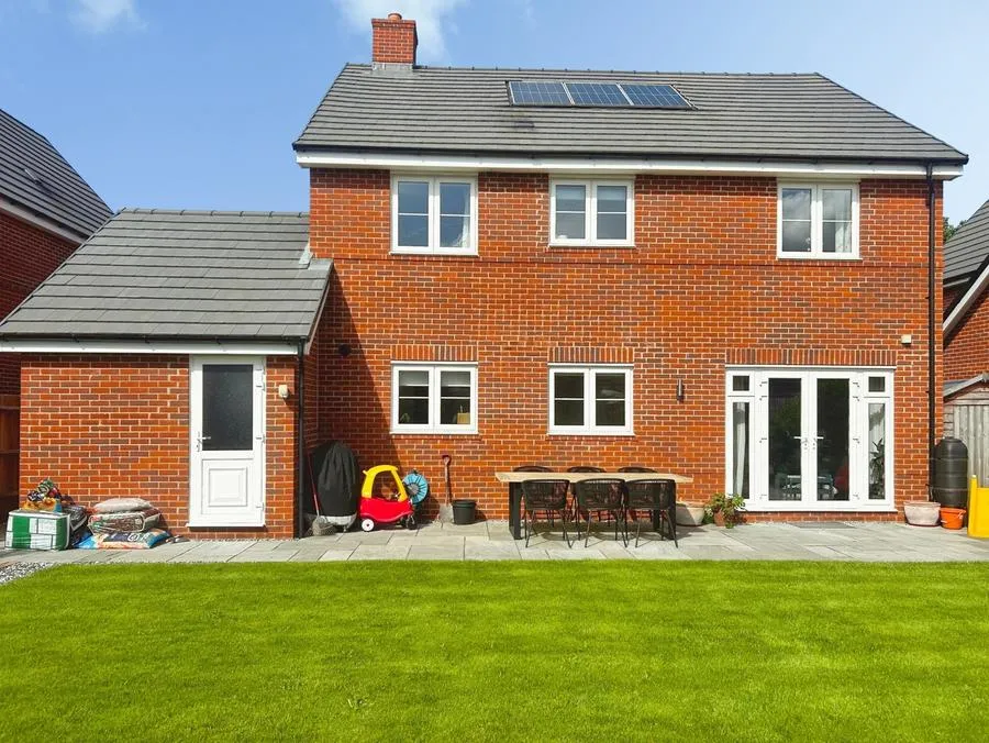 Wickfields, Longwick, HP27, photo 23