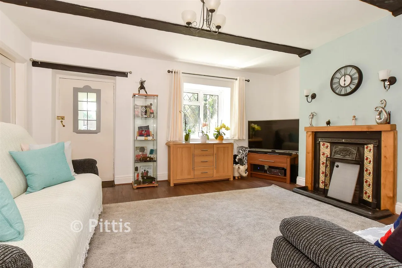 Branstone, Sandown, PO36, photo 4
