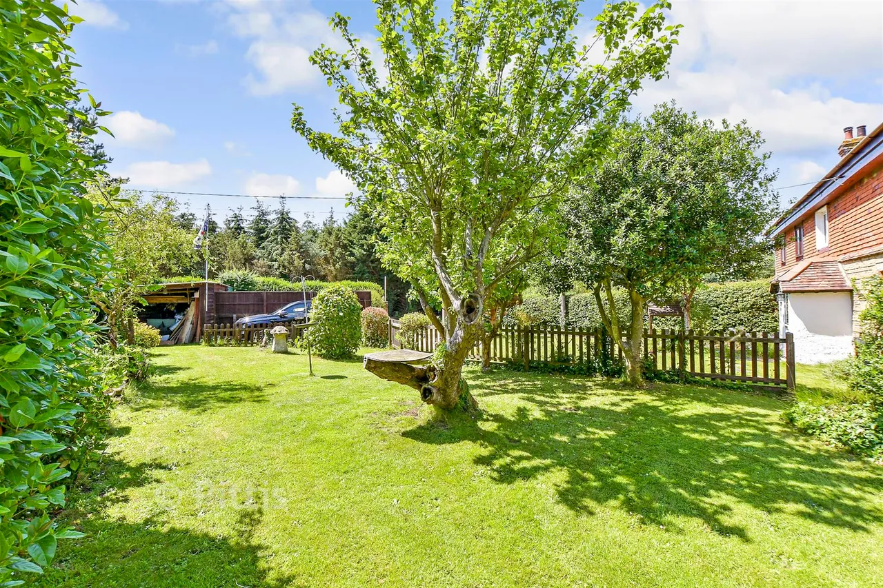 Branstone, Sandown, PO36, photo 17