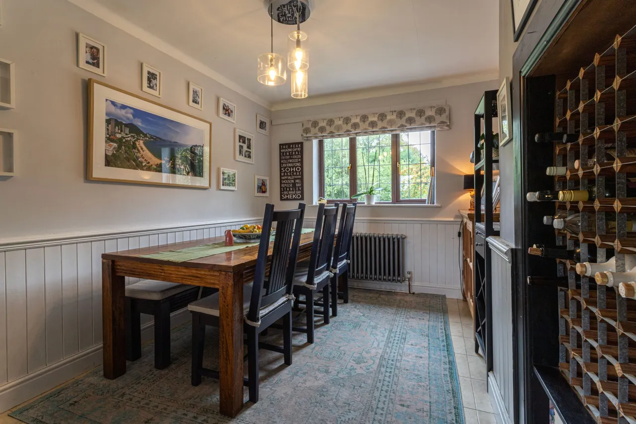 The Warren Chalky Lane, Dogmersfield, Hook, RG27 8TG, photo 8