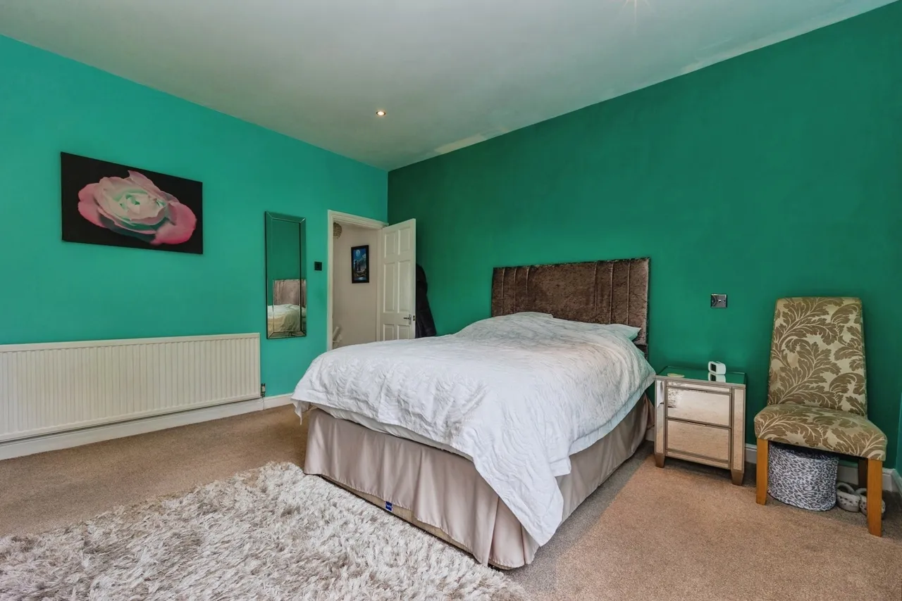 Lord Street, STALYBRIDGE, Cheshire, SK15, photo 13