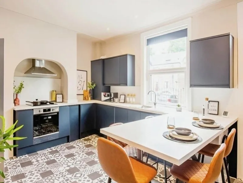 Grosmont Place, Bramley, LS13, photo 2