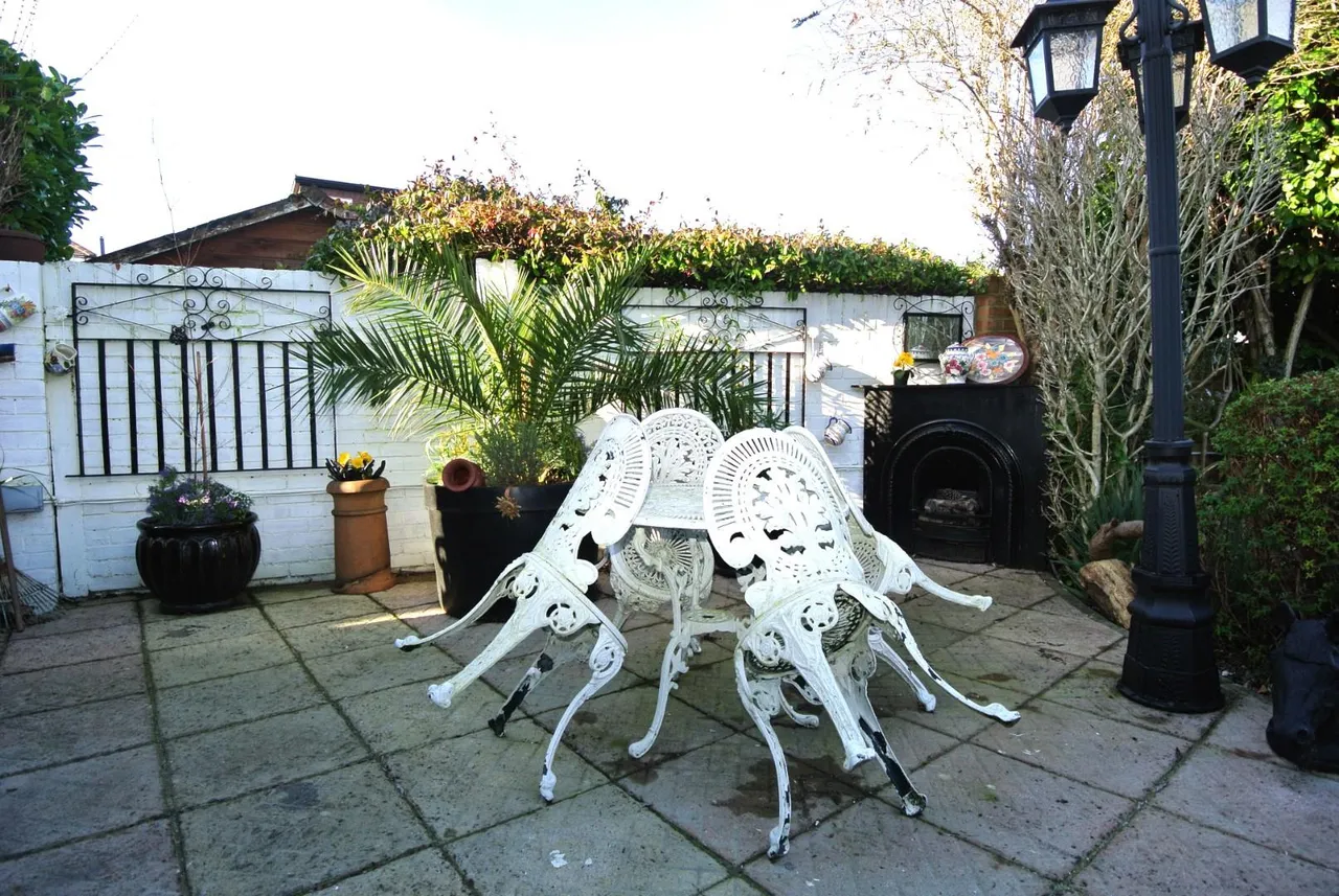 Gilmore Crescent, Ashford, Surrey, TW15 2DB, photo 15