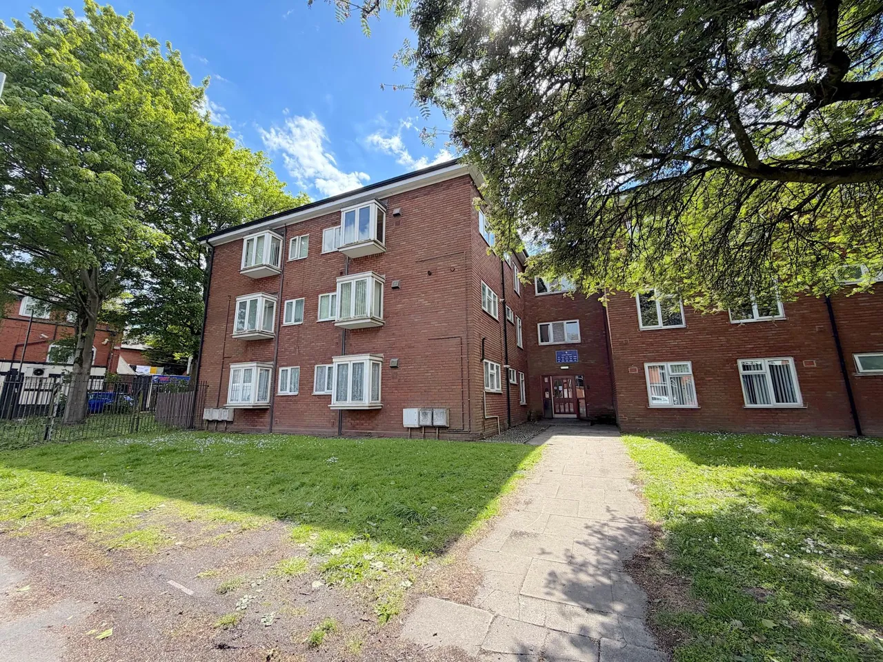 Oxford Street, Bilston, Wolverhampton, WV14, photo 8