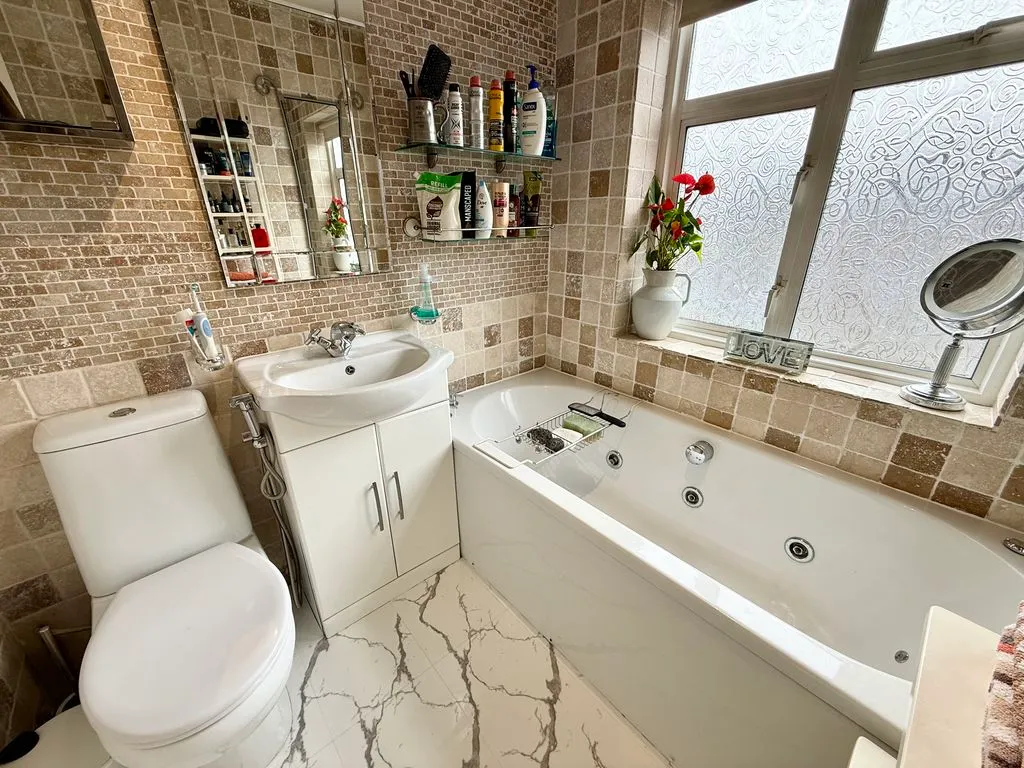 Leafields, Houghton Regis, LU5, photo 18