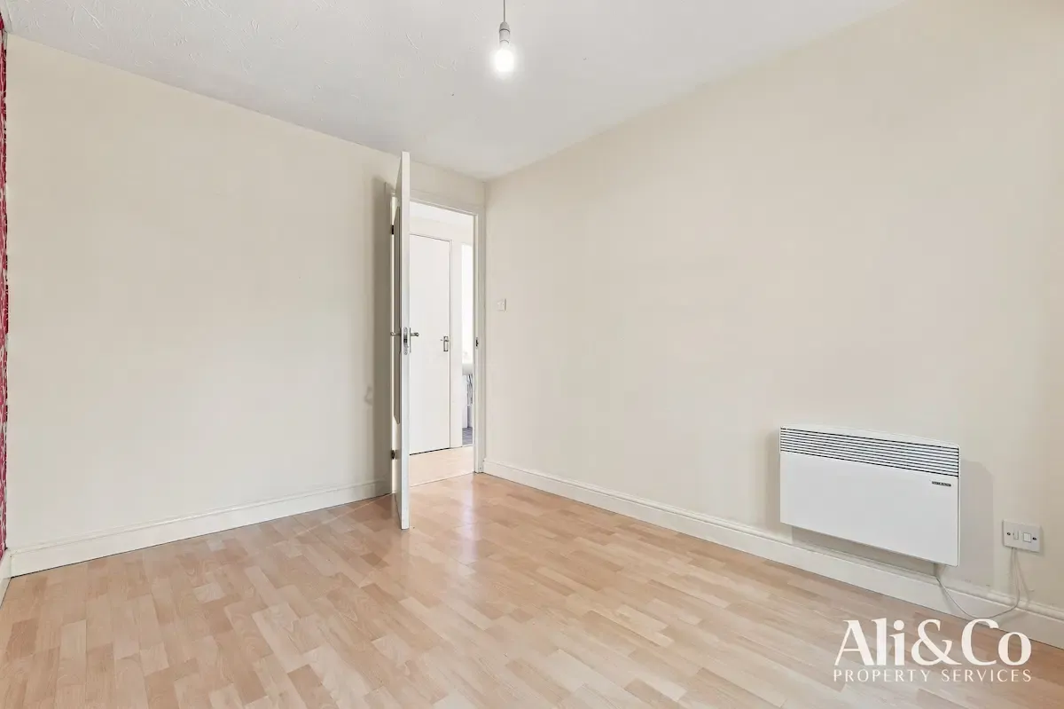 Caravel Close, Grays, photo 16