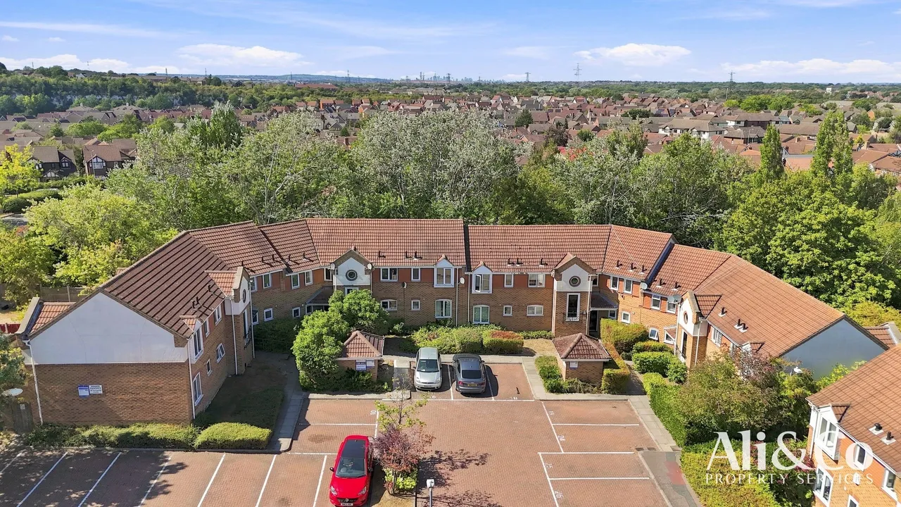 Caravel Close, Grays, Essex, RM16 6QB, photo 19
