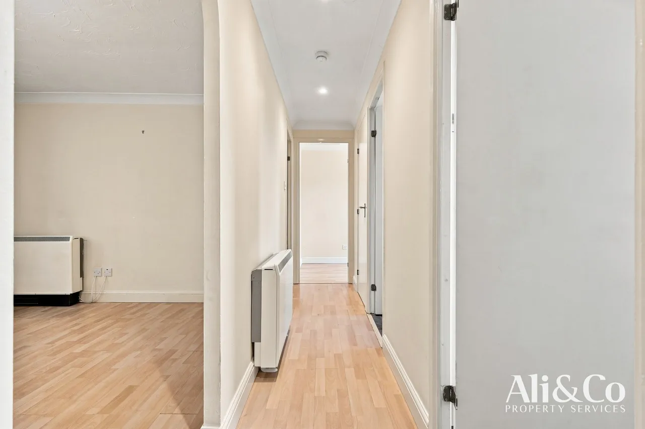 Caravel Close, Grays, Essex, RM16 6QB, photo 10