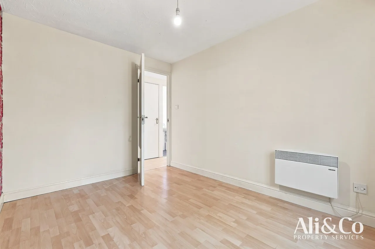 Caravel Close, Grays, Essex, RM16 6QB, photo 16