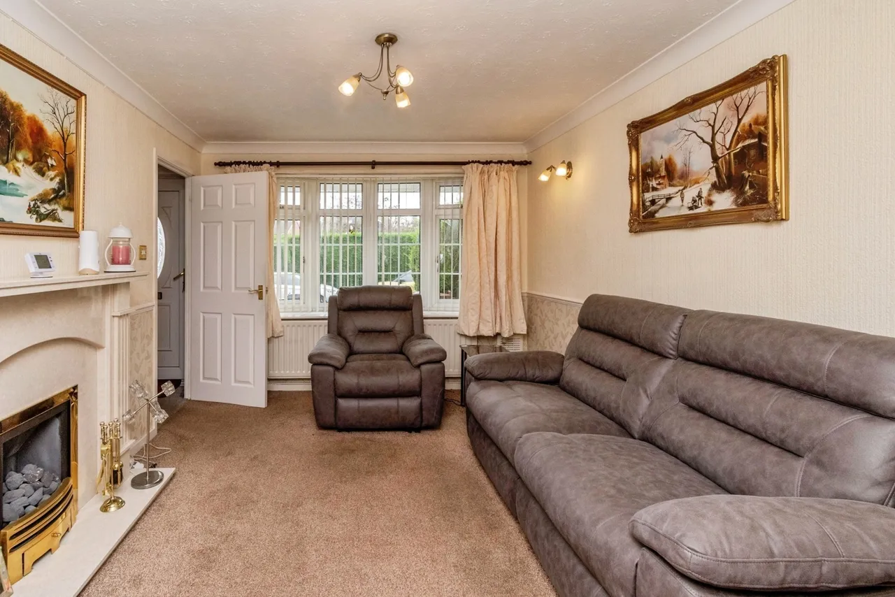 Glamis Road, Willenhall, WV12, photo 8