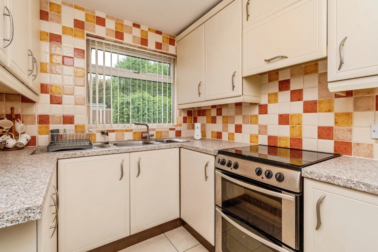 Glamis Road, Willenhall, WV12, photo 7