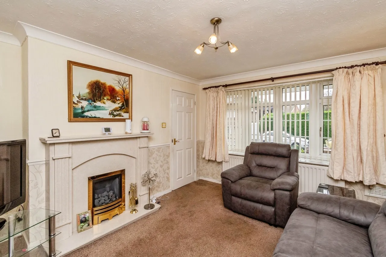 Glamis Road, Willenhall, WV12, photo 2