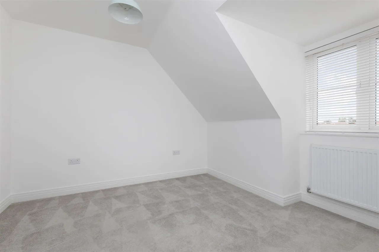 Acacia Crescent, Angmering, photo 12