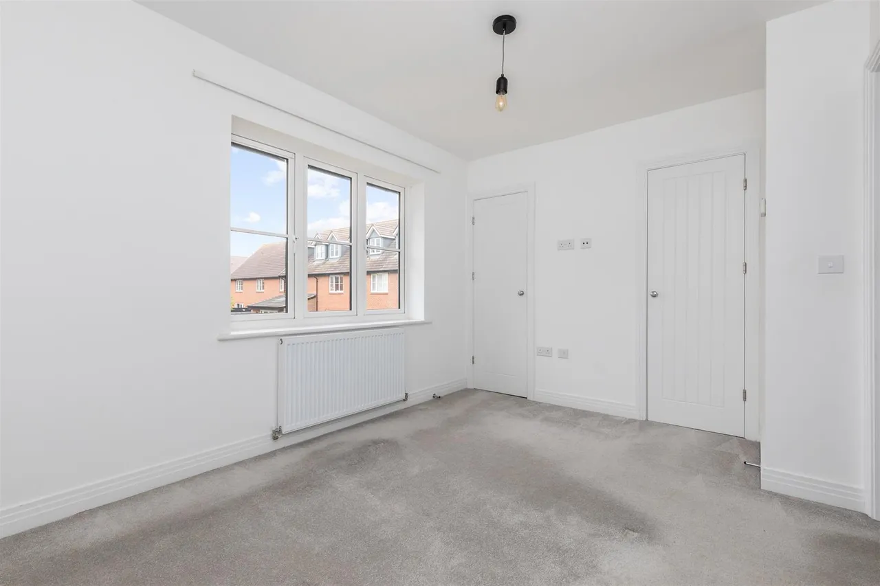 Acacia Crescent, Angmering, photo 8