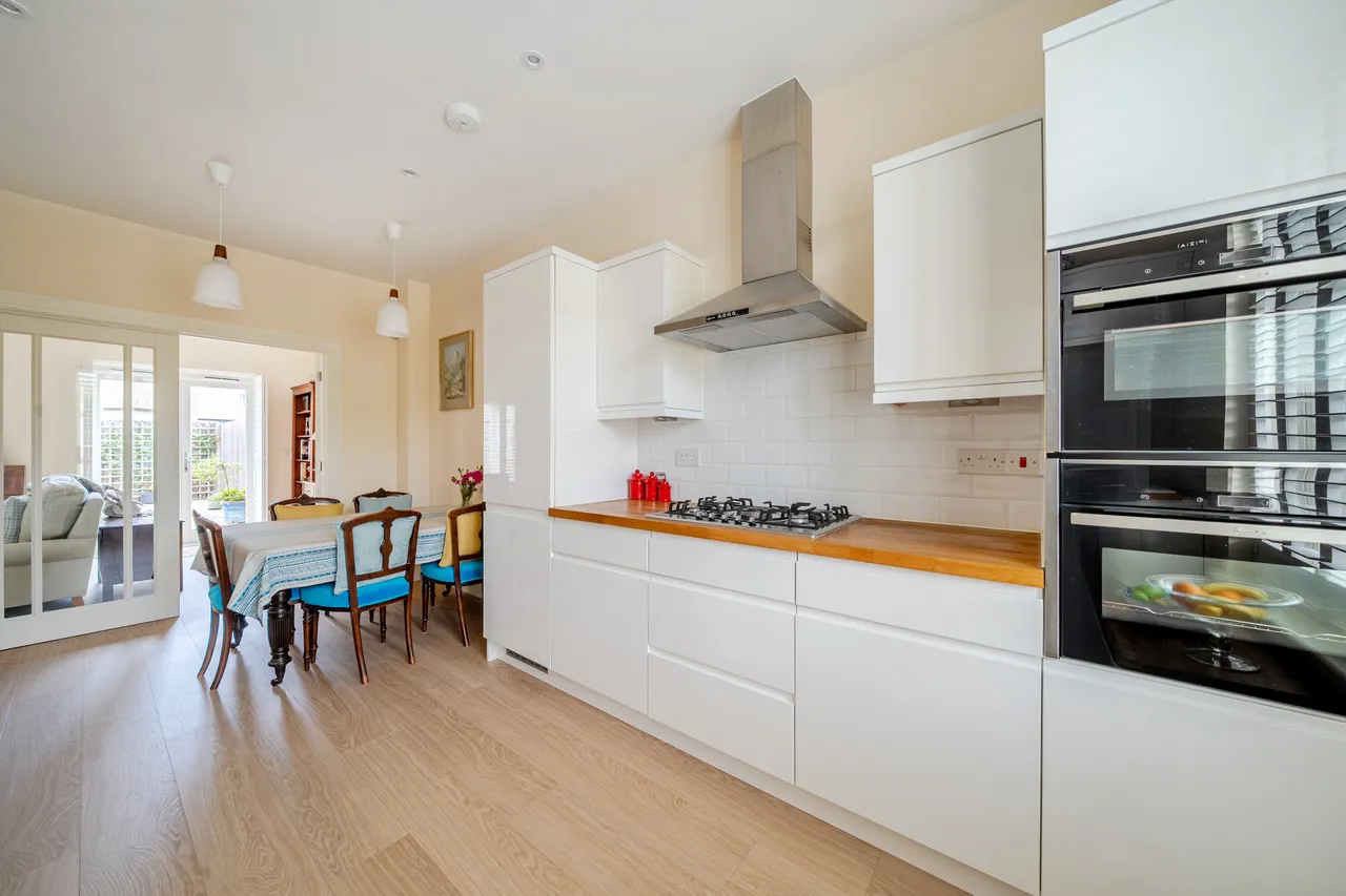 Charlotte Avenue, Chichester, PO19, photo 2