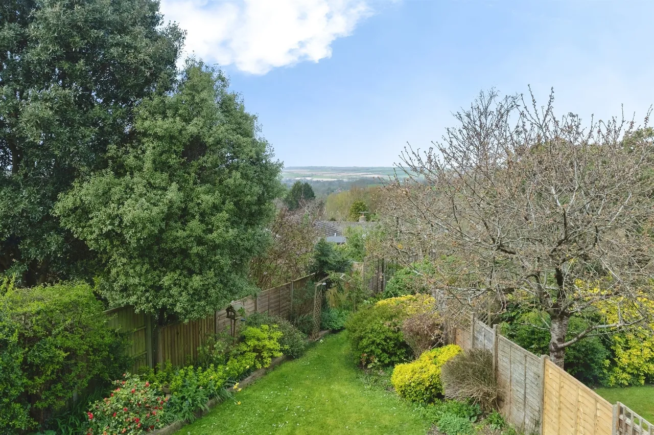 The Ridge, Woodfalls, SP5, photo 15