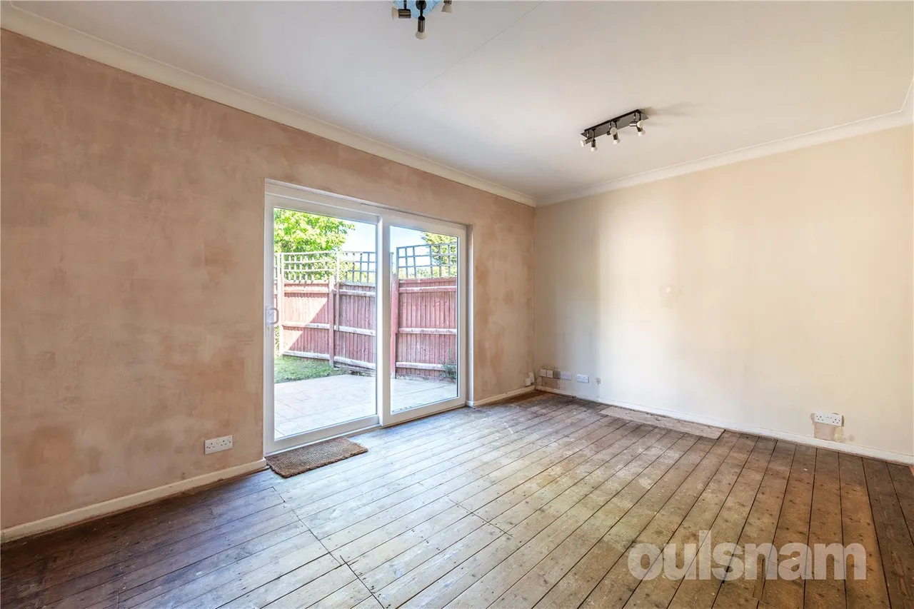 Bristol Road South, Northfield, Birmingham, West Midlands, B31 2SW, photo 4