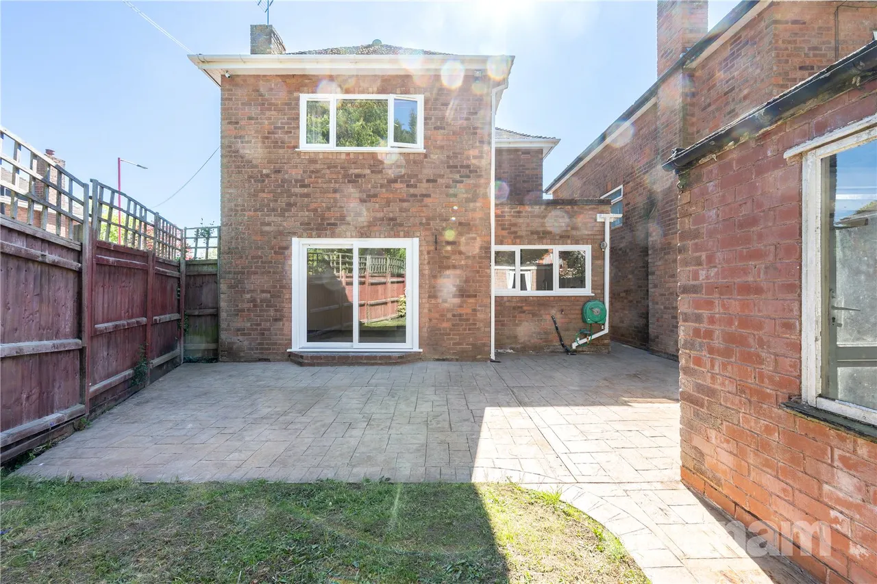 Bristol Road South, Northfield, Birmingham, West Midlands, B31 2SW, photo 17