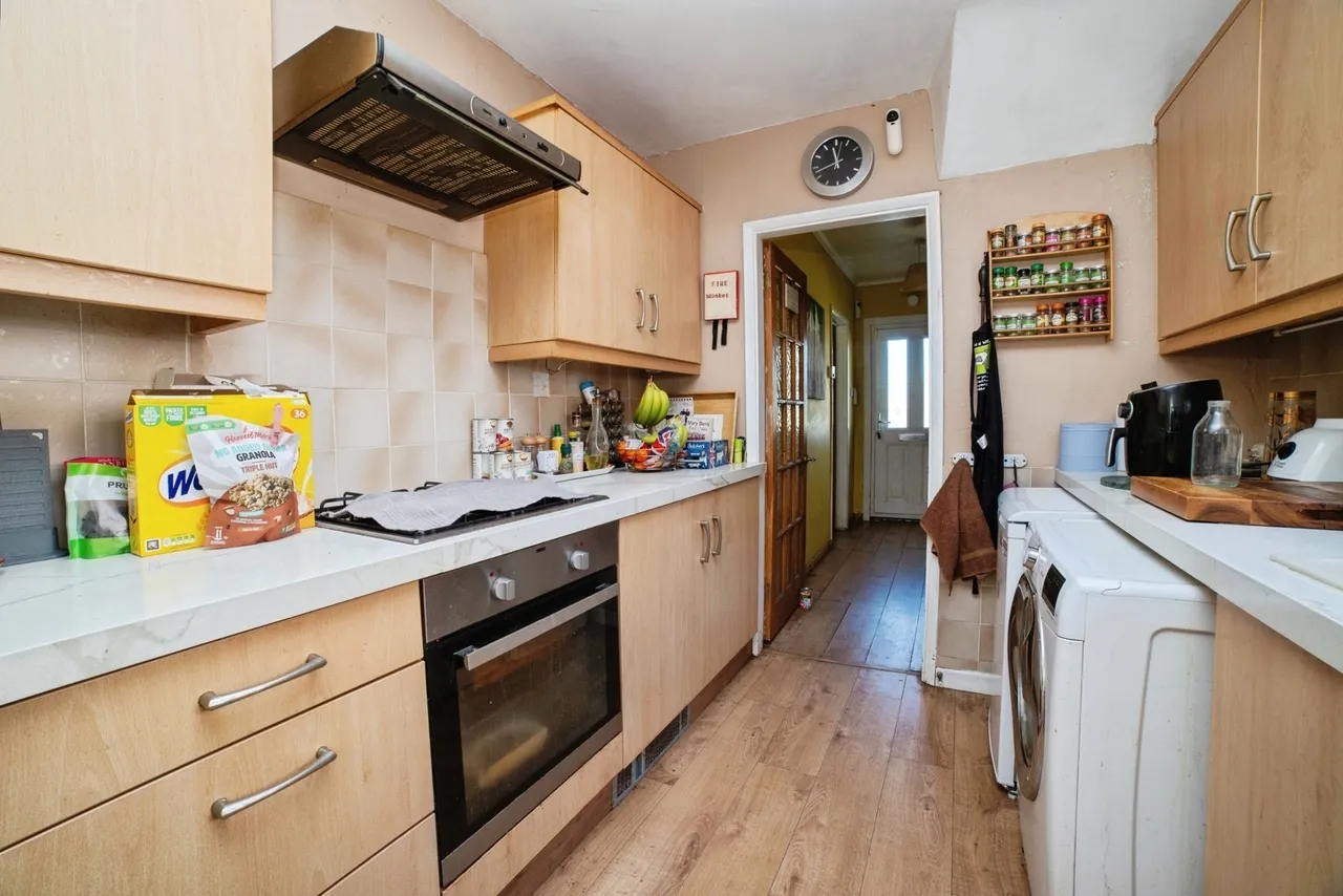 Cherry Grove, Mansfield, Nottinghamshire, NG18, photo 8