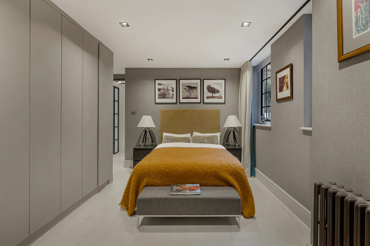 Swan Court, Chelsea Manor Street, Chelsea, London, photo 8