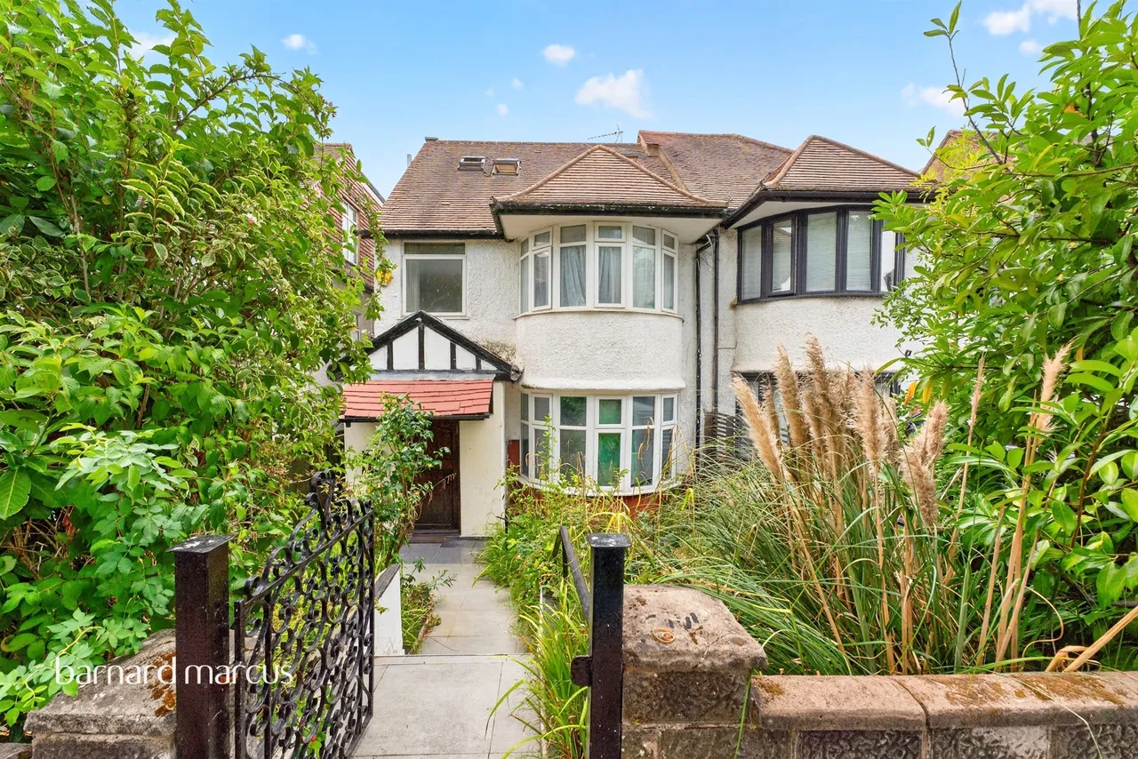 Holders Hill Avenue, London, NW4, photo 10