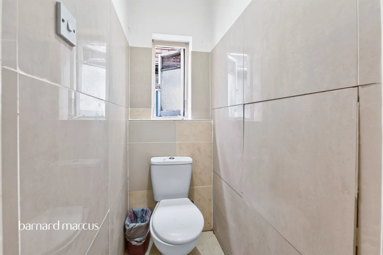Holders Hill Avenue, London, NW4, photo 7