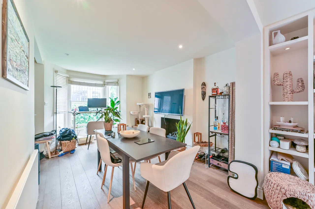 Flat A, 18 Barnsdale Road, London, photo 9