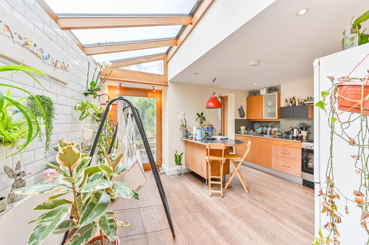 Flat A, 18 Barnsdale Road, London, photo 4