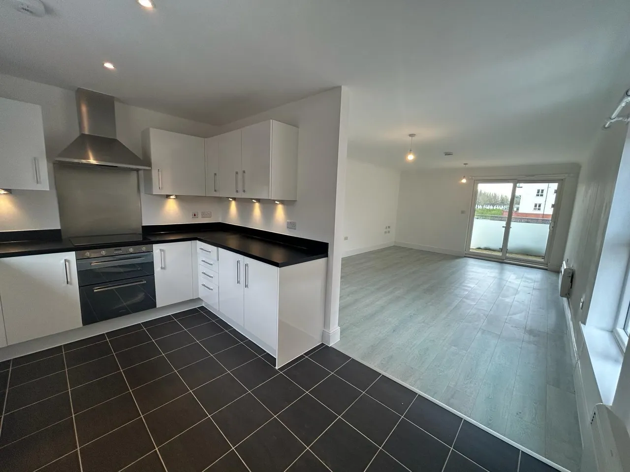 Kingfisher Close, Warwick, CV34, photo 2