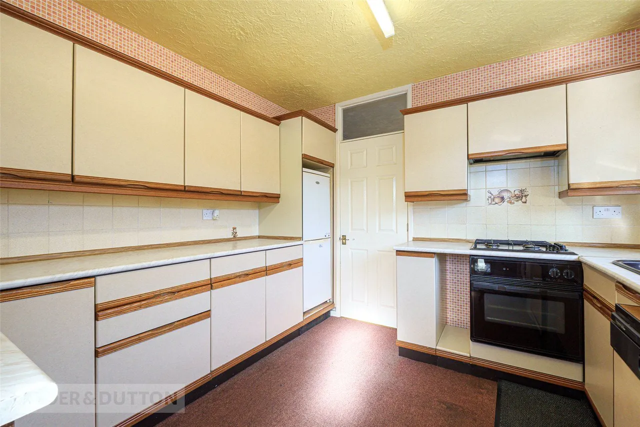 Walsham Drive, Salendine Nook, HD3, photo 7