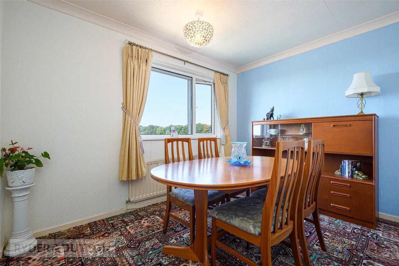 Walsham Drive, Salendine Nook, HD3, photo 4