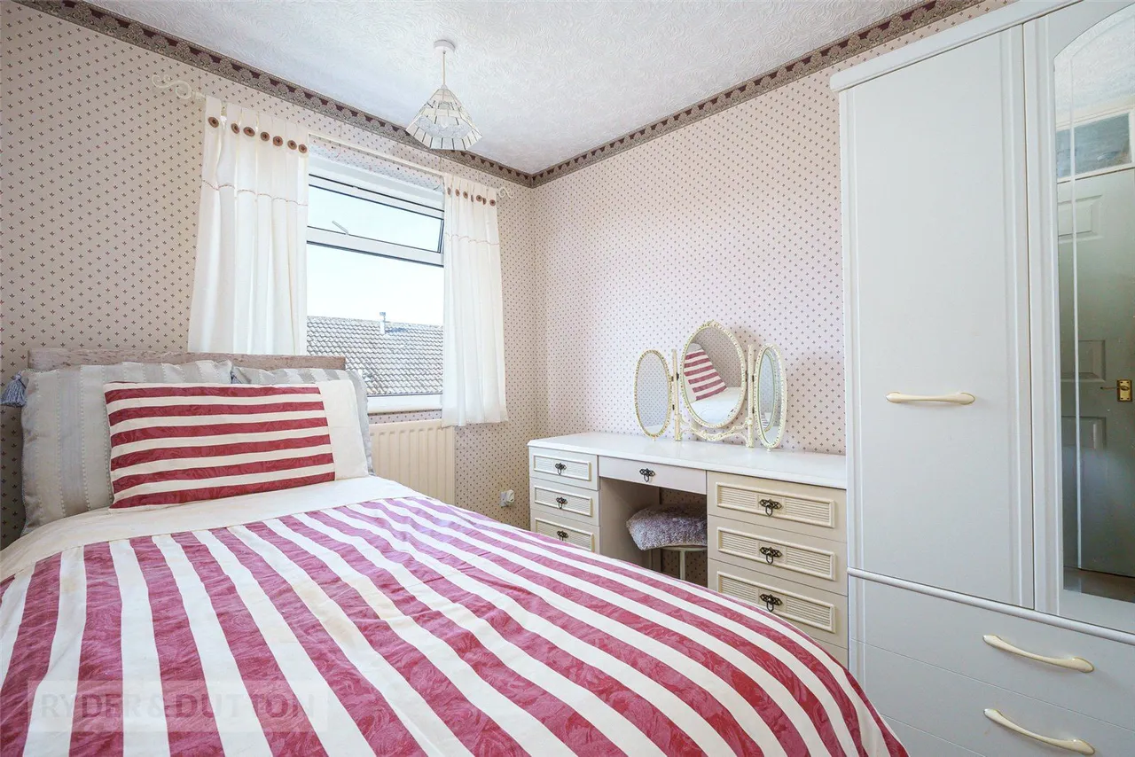 Walsham Drive, Salendine Nook, HD3, photo 14