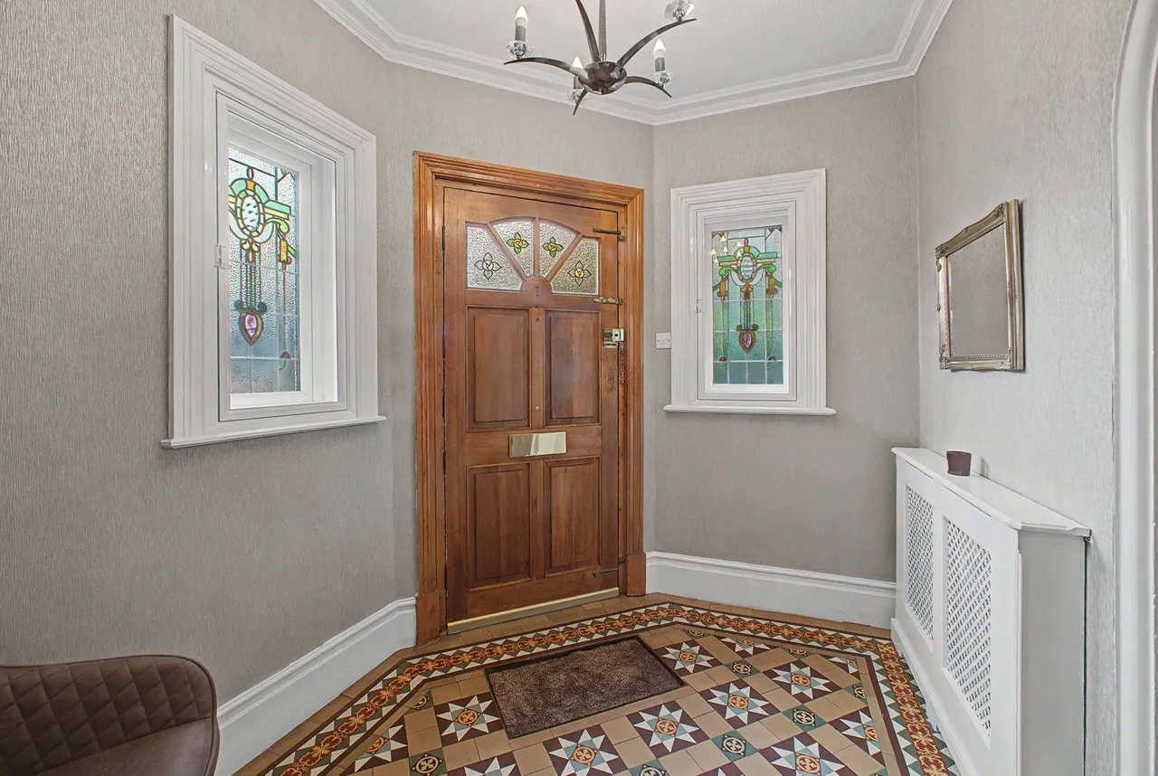 Higher Knutsford Road, Warrington, photo 11