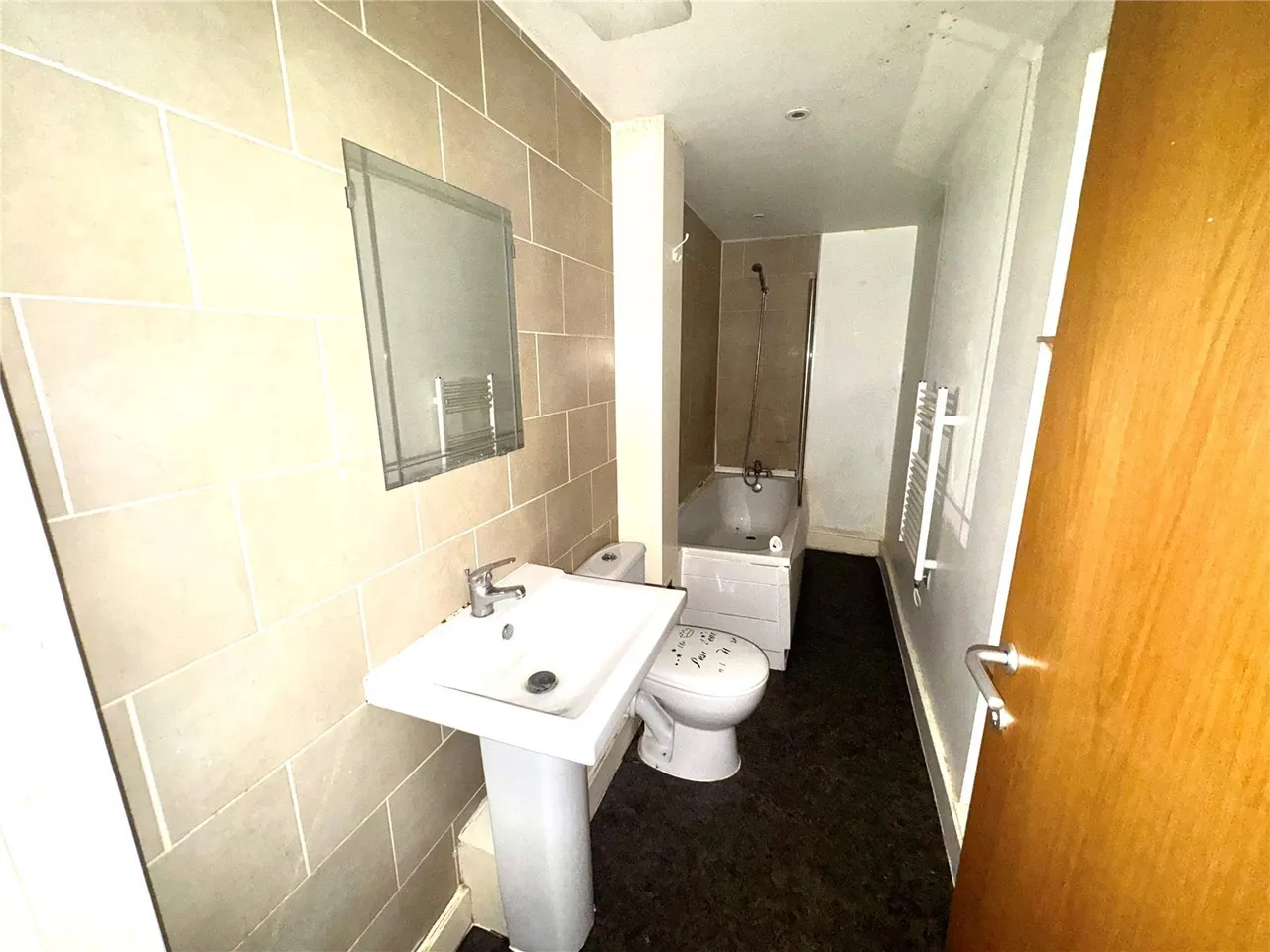 Woodlands Village, Wakefield, West Yorkshire, WF1, photo 7
