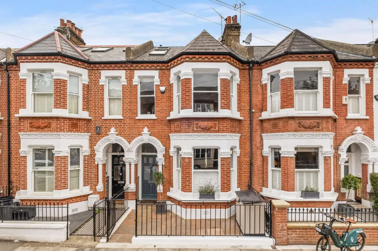 5 bed house for sale — Acris Street, London, SW18 2QP