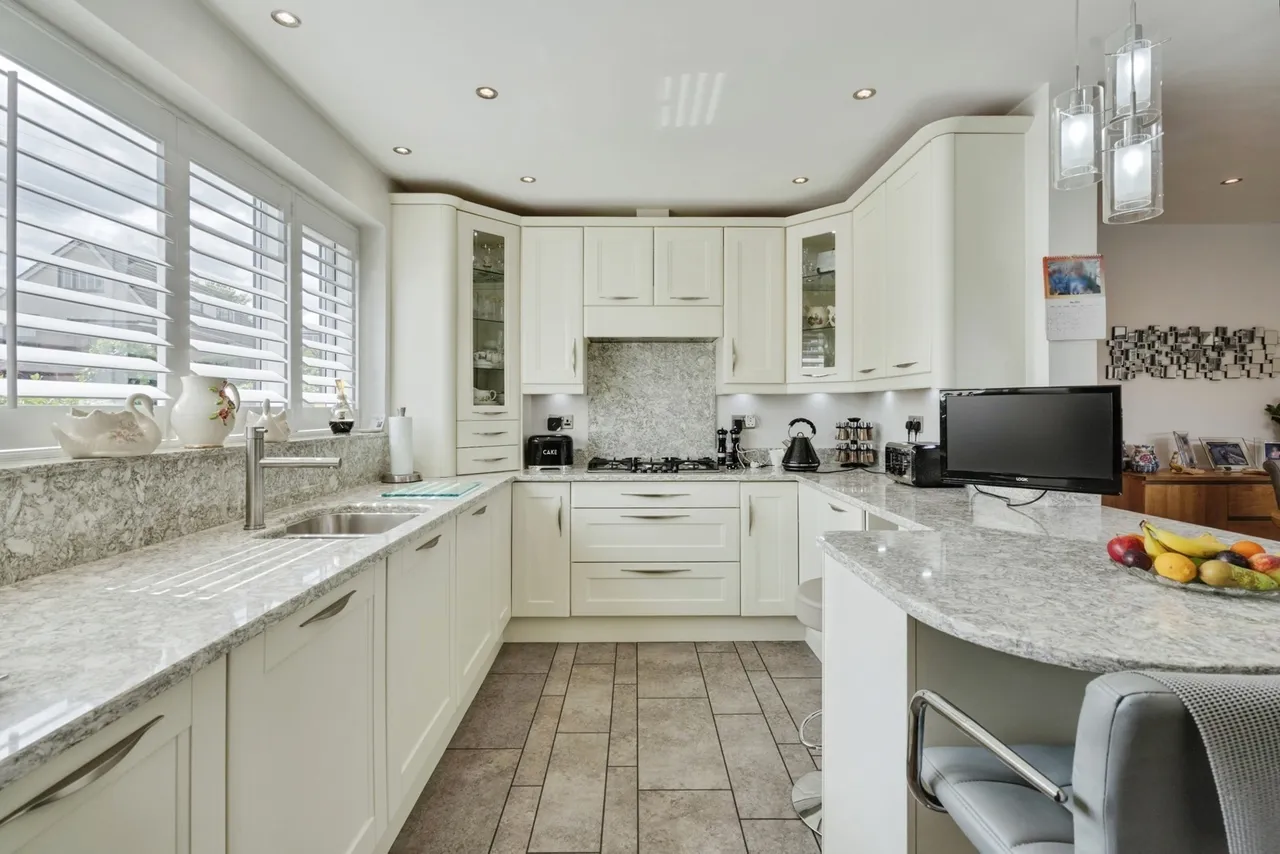 Nightingale Road, Blackrod, BL6, photo 7
