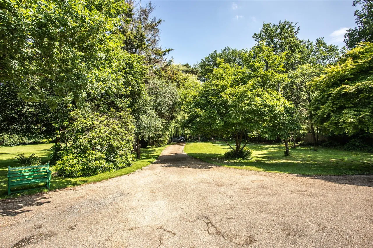 Horney Common, Uckfield, TN22 3EE, photo 37