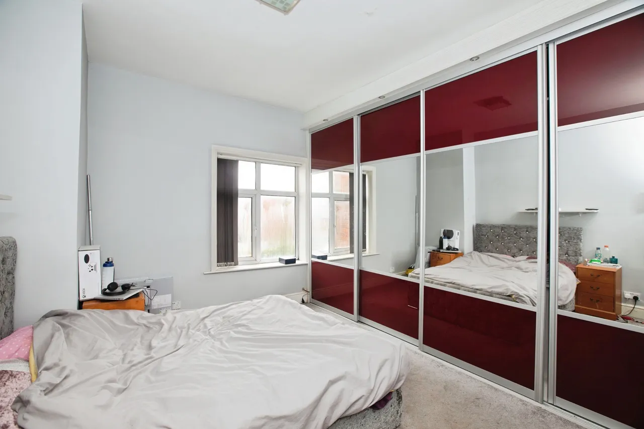 New Hall Lane, Preston, PR1, photo 11