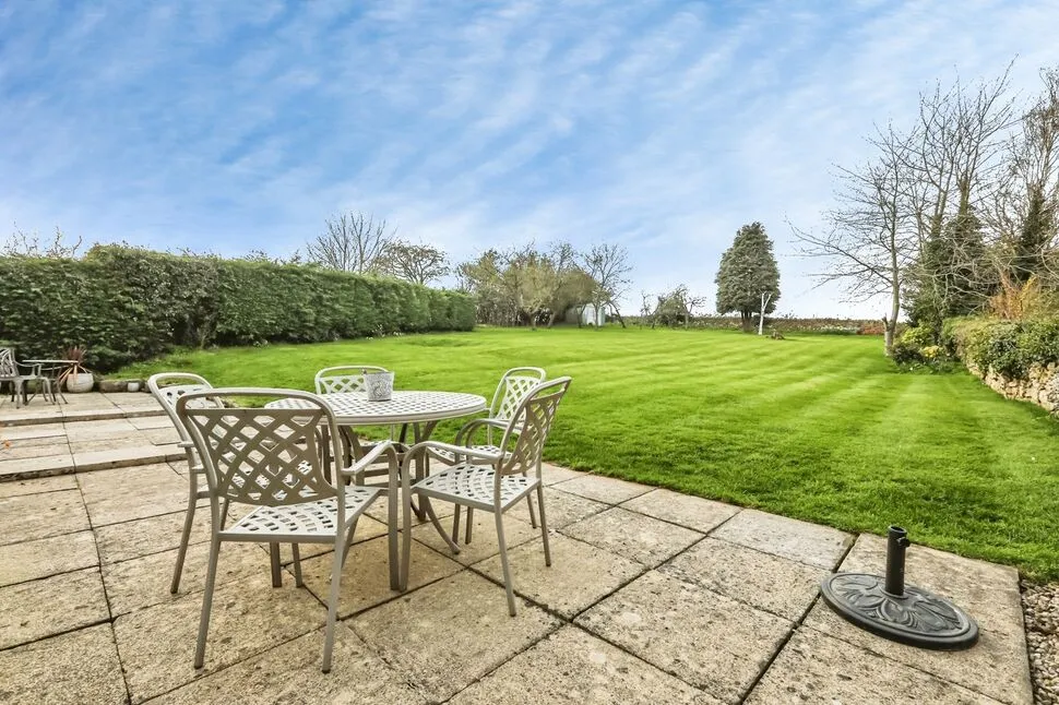 Burrs Farm Court, Gildingwells, S81, photo 3