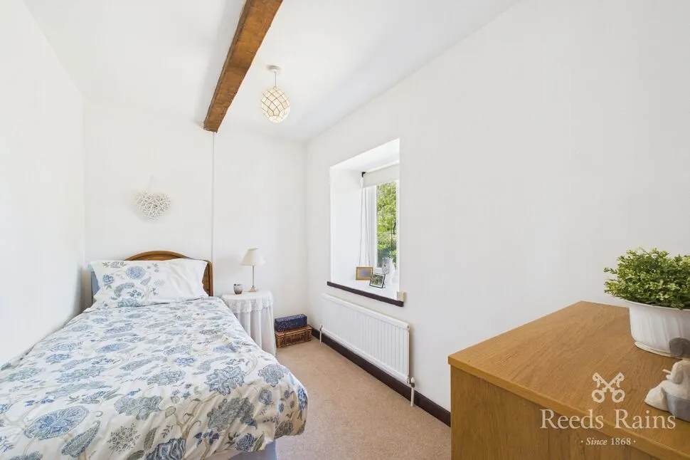Burrs Farm Court, Gildingwells, S81, photo 26