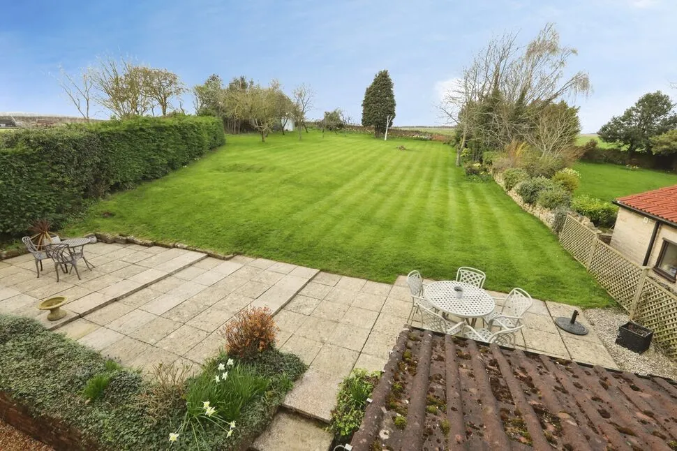 Burrs Farm Court, Gildingwells, S81, photo 30