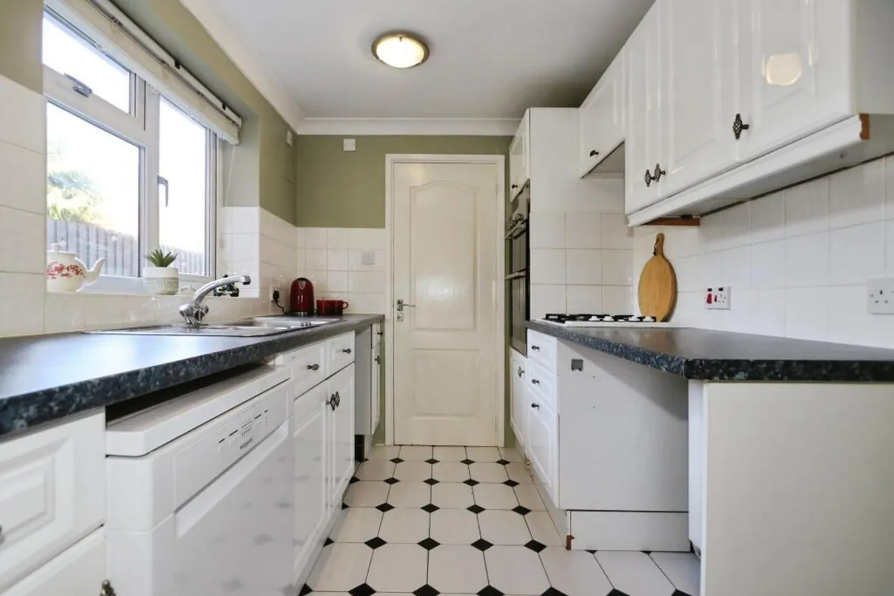 Tamworth Road, Ashby-De-La-Zouch, LE65, photo 7