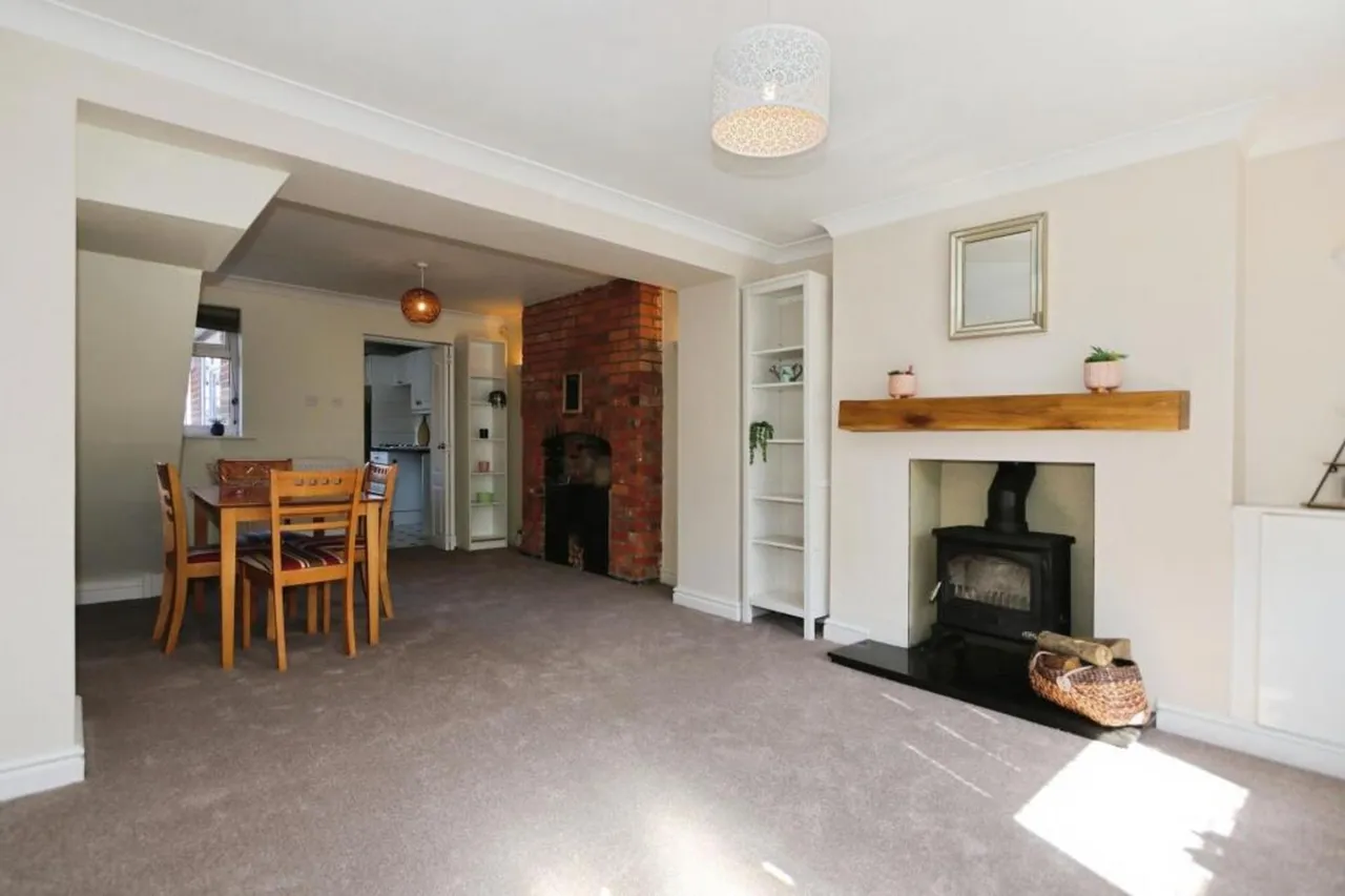 Tamworth Road, Ashby-De-La-Zouch, LE65, photo 3
